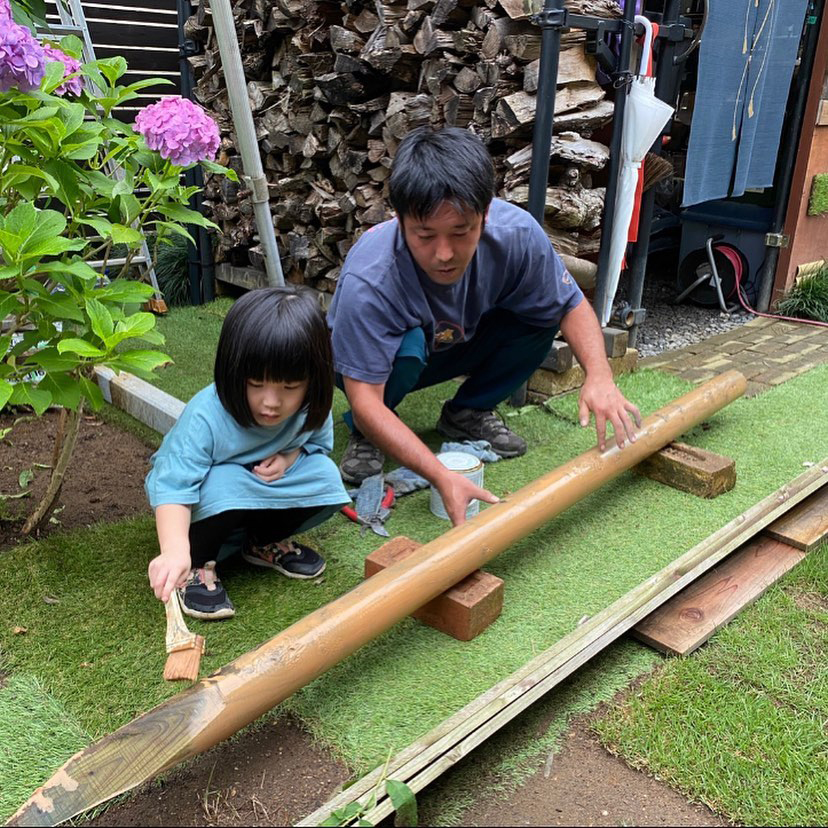 生垣の台風対策としての補強をしました